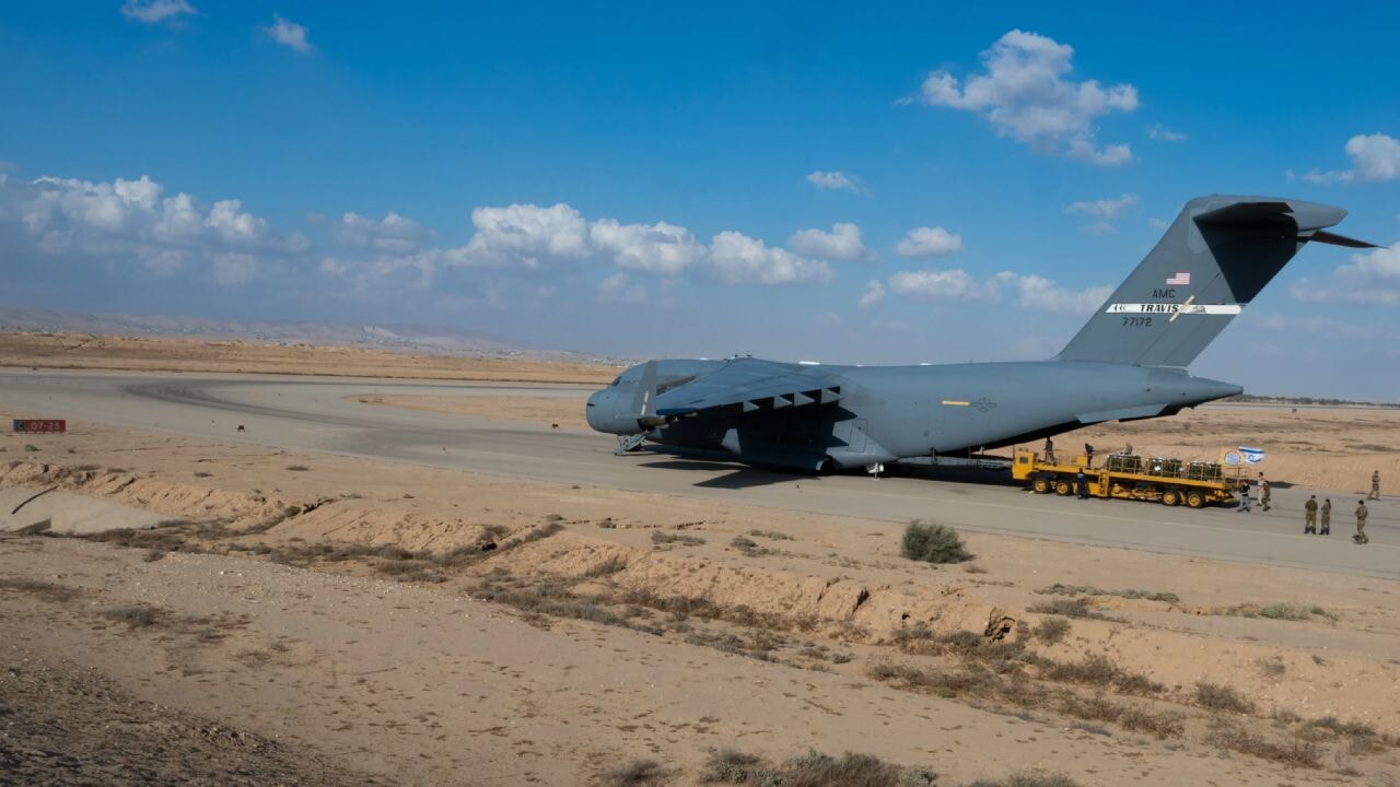 İsrail ordusu yeni hava üsleri ve tesisler inşa ediyor