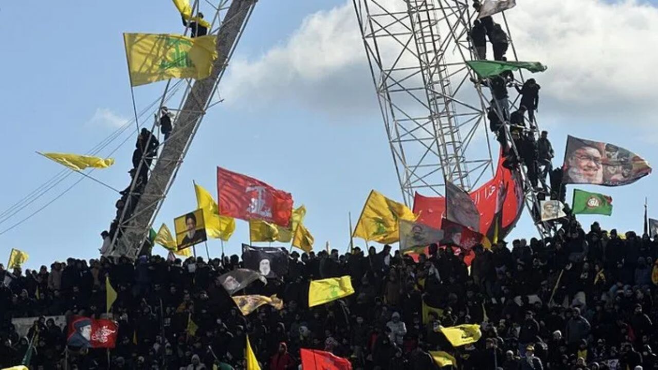 İsrail savaş uçakları cenaze törenini hedef aldı