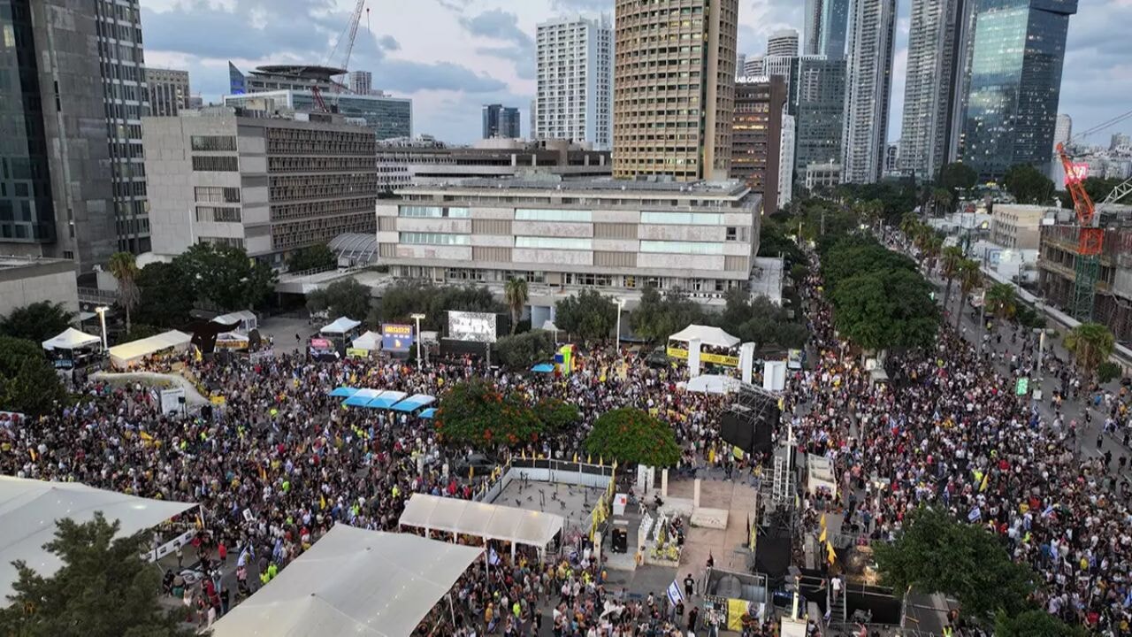 İsraillilerden Gazze saldırılarına son verilmesi için imza kampanyası