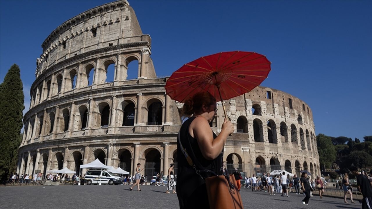 İtalya kavruluyor: 'Kırmızı' alarm verildi