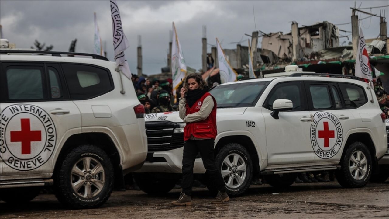 Kassam'ın elindeki esir İsrail askeri konuştu