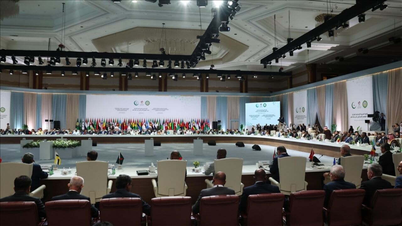 Katar'daki Ortak Zirve'de İsrail karşıtı mesajlar...