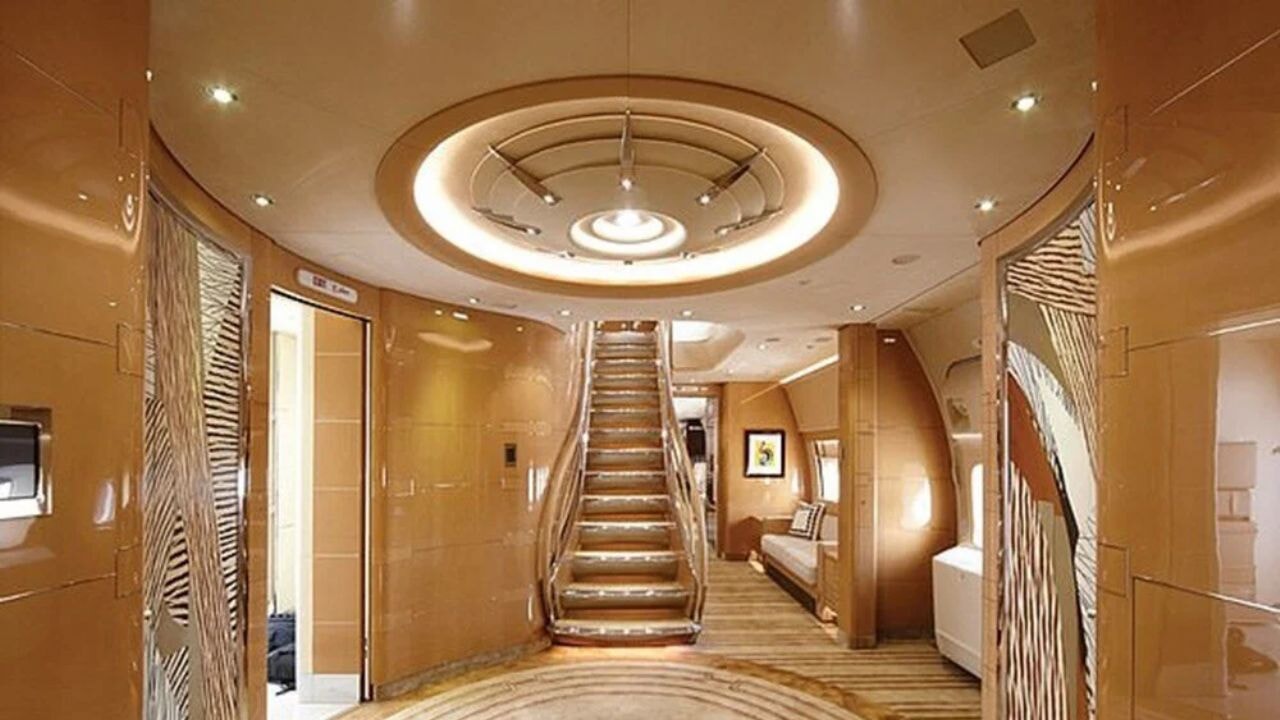 Katar'dan Trump'a uçan saray: Krallık jeti görüntülendi!