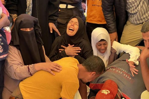 Katil İsrail'in Gazze'ye saldırılarında can kaybı 52 bin 535'e yükseldi