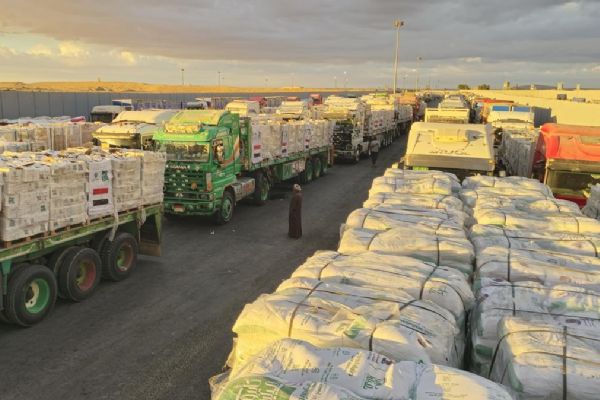 Kerem Şalom kapısı açıldı! Yardım tırları Gazze'ye girdi