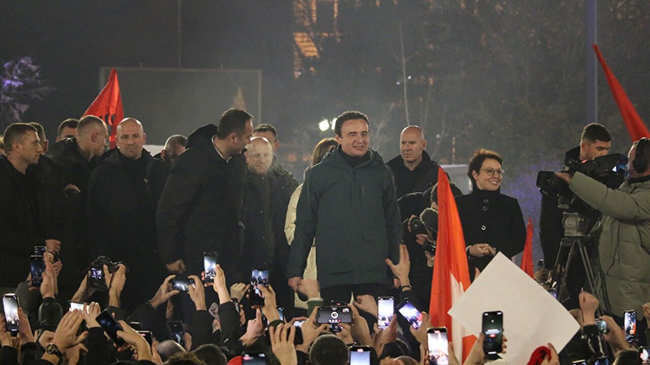 Kosova'daki genel seçimde kazanan Kurti oldu