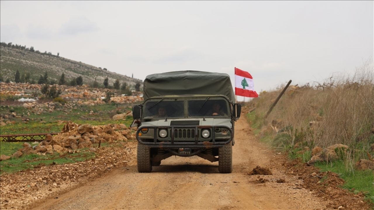 Lübnan'da Hizbullah krizi: Tüm silahlara el konulacak!
