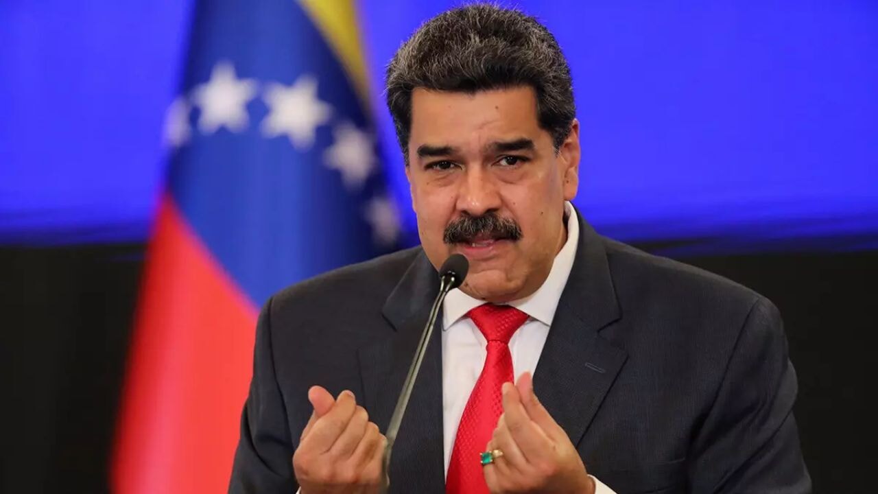 Maduro: Venezuela'yı yok etmek istiyorlar
