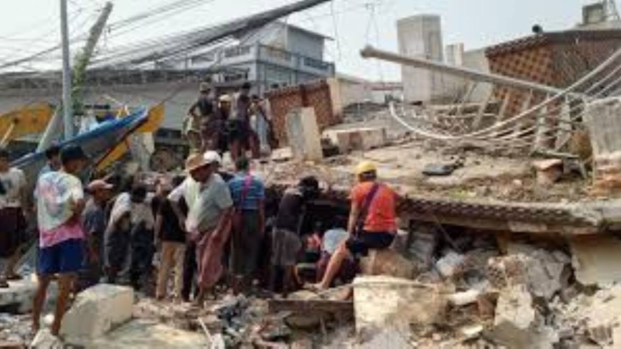 Myanmar'da büyük deprem! Binlerce kişi enkaz altında