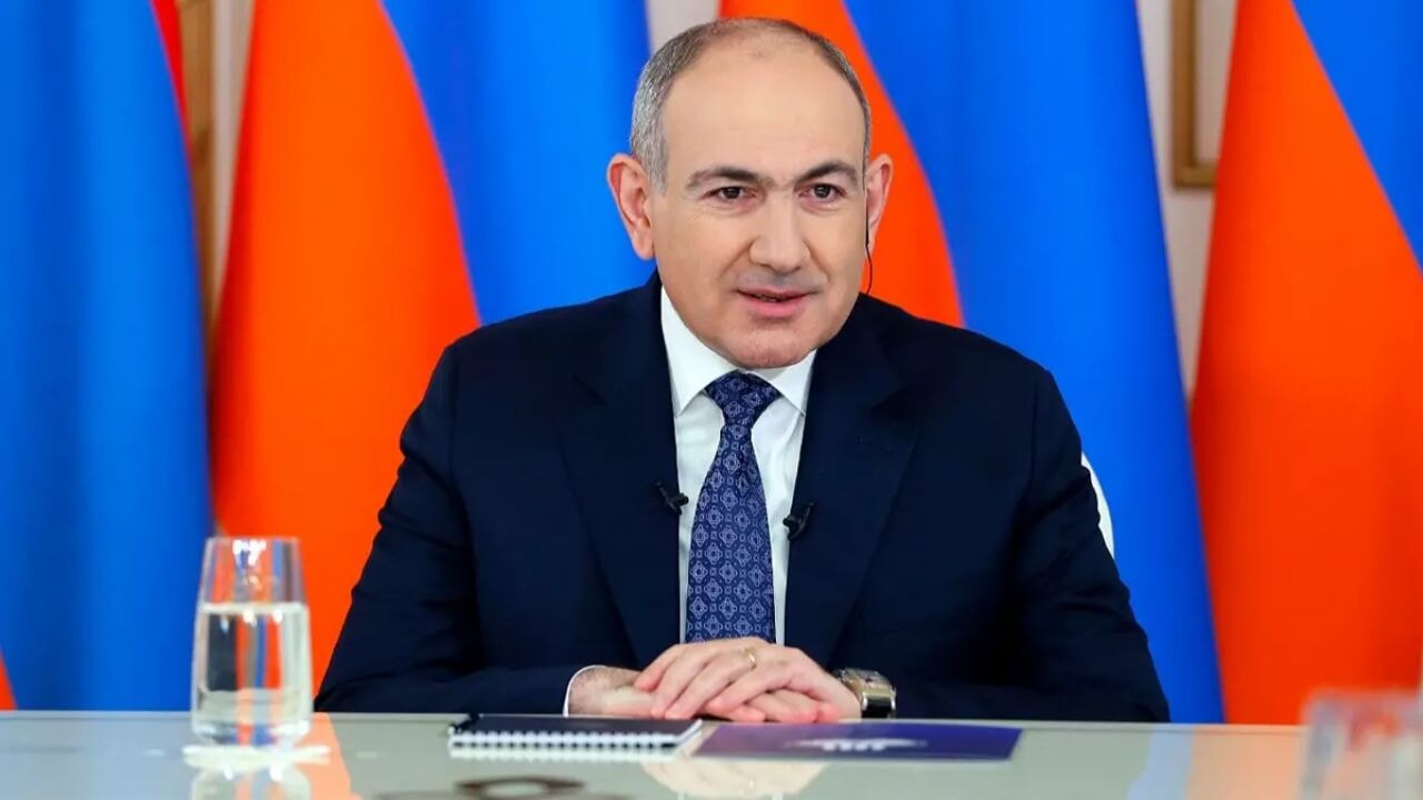 Paşinyan'dan Karabağ açıklaması: Ermenistan'ın bağımsızlığı tehlikede