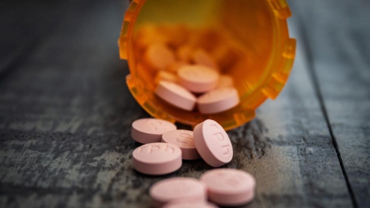 'Psikopat' bürokratın 200'den fazla kadına idrar söktürücü ile eziyet ettiği ortaya çıktı