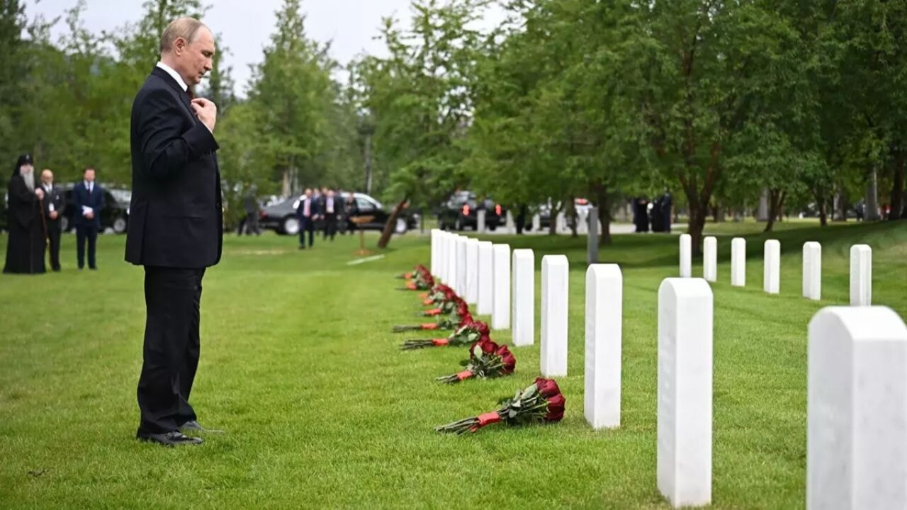 Putin'den Alaska'da beklenmedik ziyaret