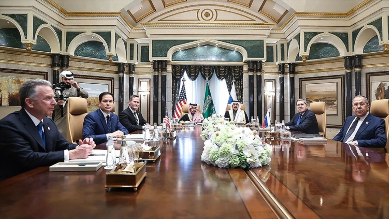 Putin'den Riyad'daki müzakerelere ilişkin açıklama