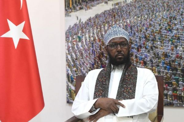 Robow: Hükümetimizde çok sayıda Türkçe konuşan bürokrat var