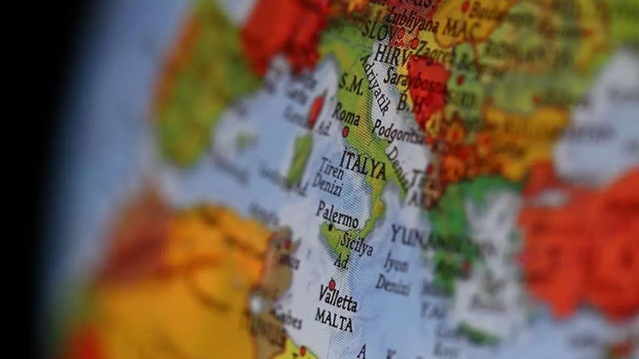 Roma'da akaryakıt istasyonunda zincirleme patlama