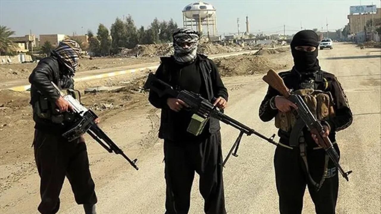 Rusya ve İran DEAŞ teröristlerine maaş bağlıyor