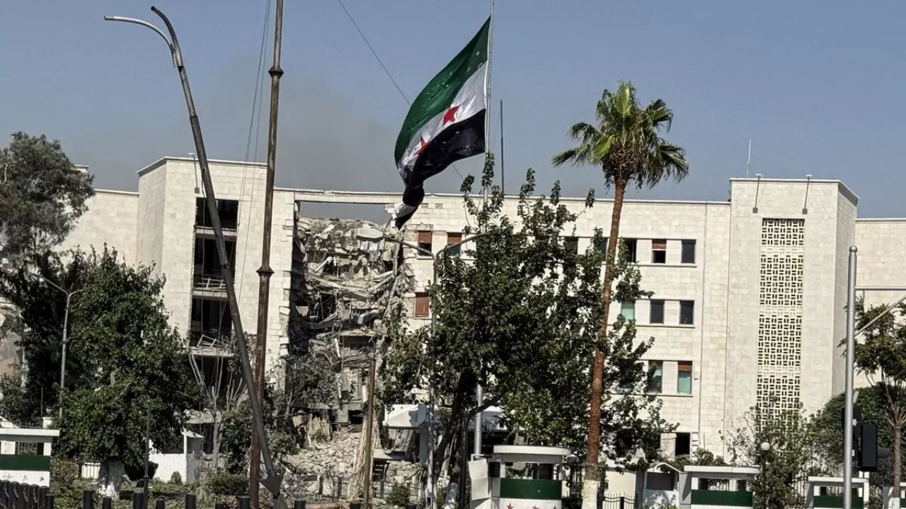 Şam'a yapılan hava saldırısı İsrail'de bölünmeye neden oldu