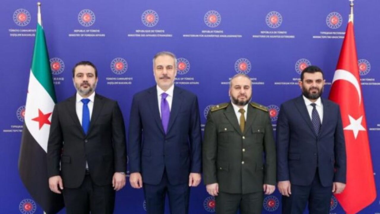 Şam-Ankara Hattında Yoğun Trafik: Şibani, Kürt Diyaloğu İçin Temasta