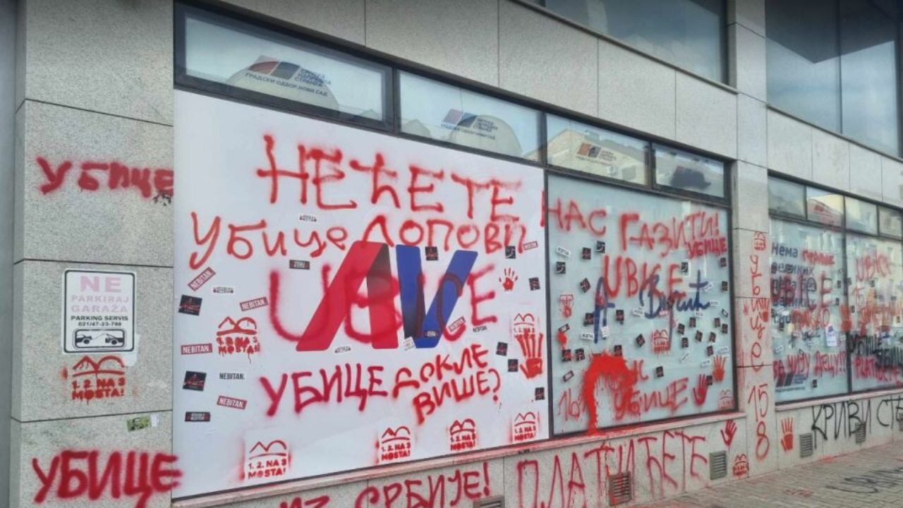 Sırbistan'daki kaza sonrası Başbakan Vucevic istifa etti