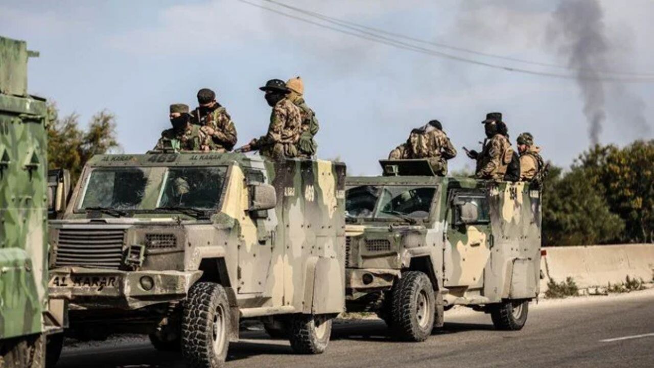 Suriye'de Esad güçlerine operasyon! Ahmed Şara'dan açıklama