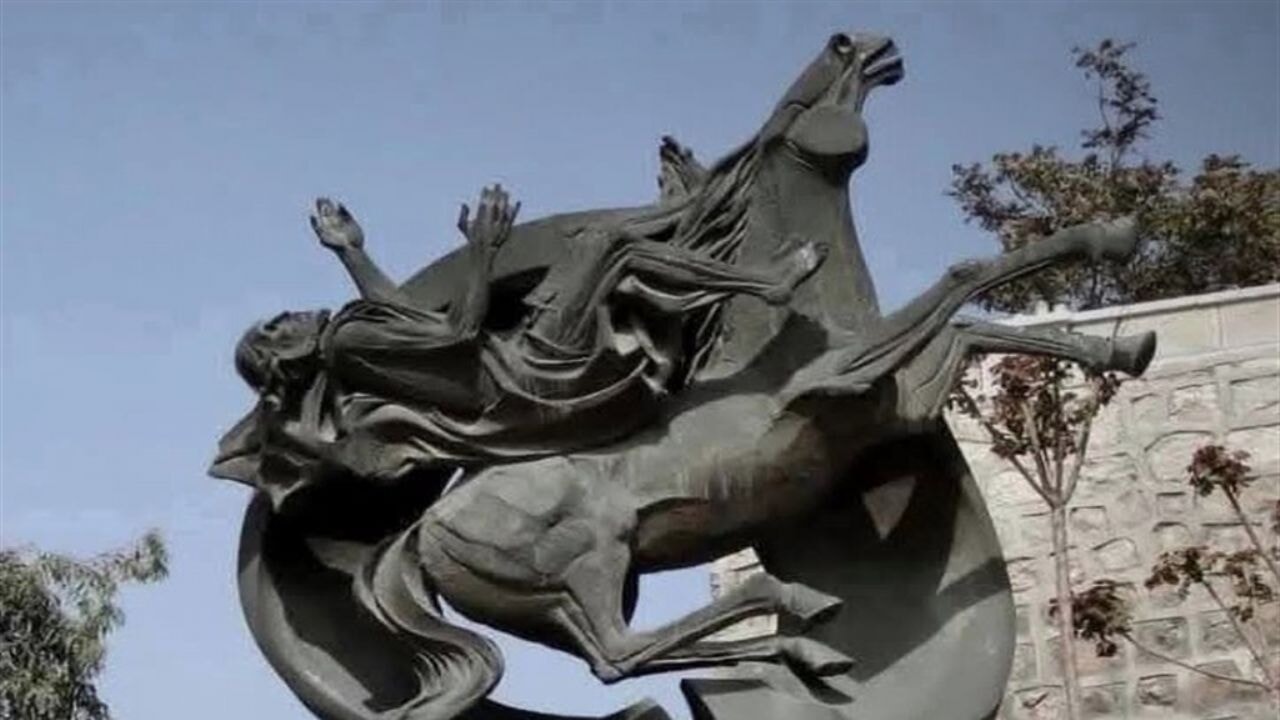 Suriye'de Papa'nın hediye ettiği heykel çalındı