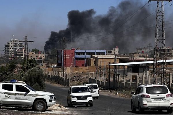 Suriye'de Süveyda provokasyonu... Mar Mihail Kilisesi kundaklandı