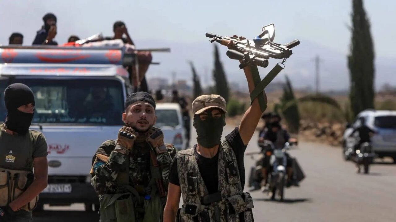 Suriye'de 'yarı federal' ordu kuruluyor: 150 bin kişilik yeni yapı ABD desteğiyle hazırlanıyor