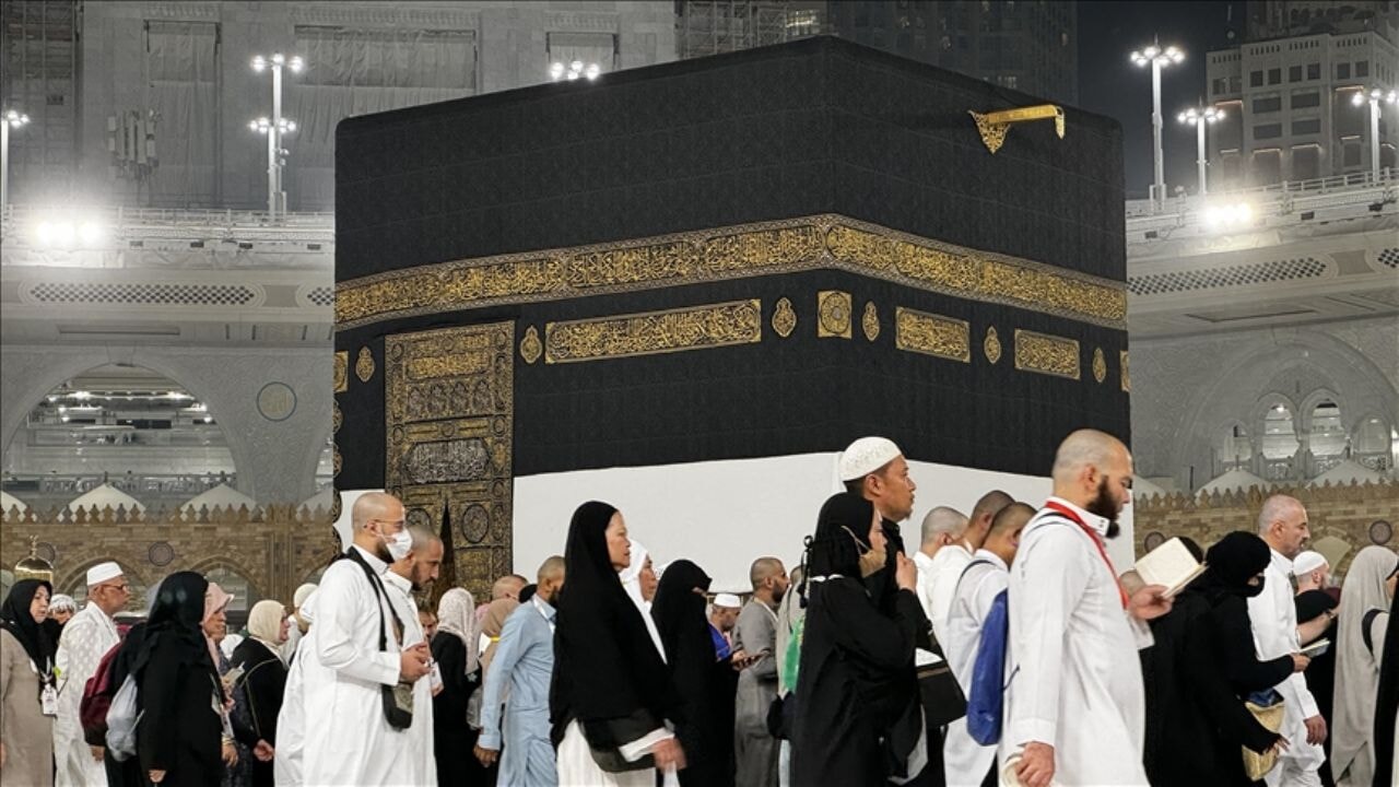 Suudi Arabistan'dan 'hac vizesi ve Mekke yasağı' açıklaması
