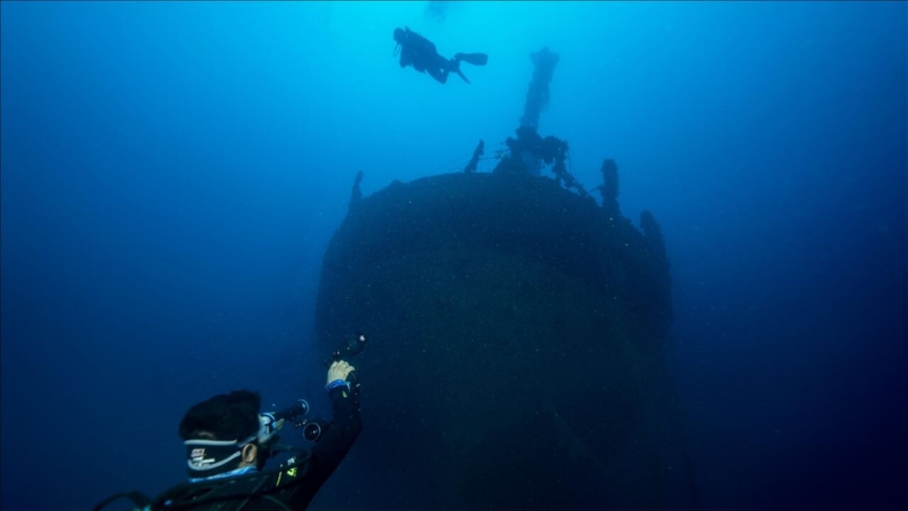Titanik batığında yeni keşif: Buz parçaları detayı