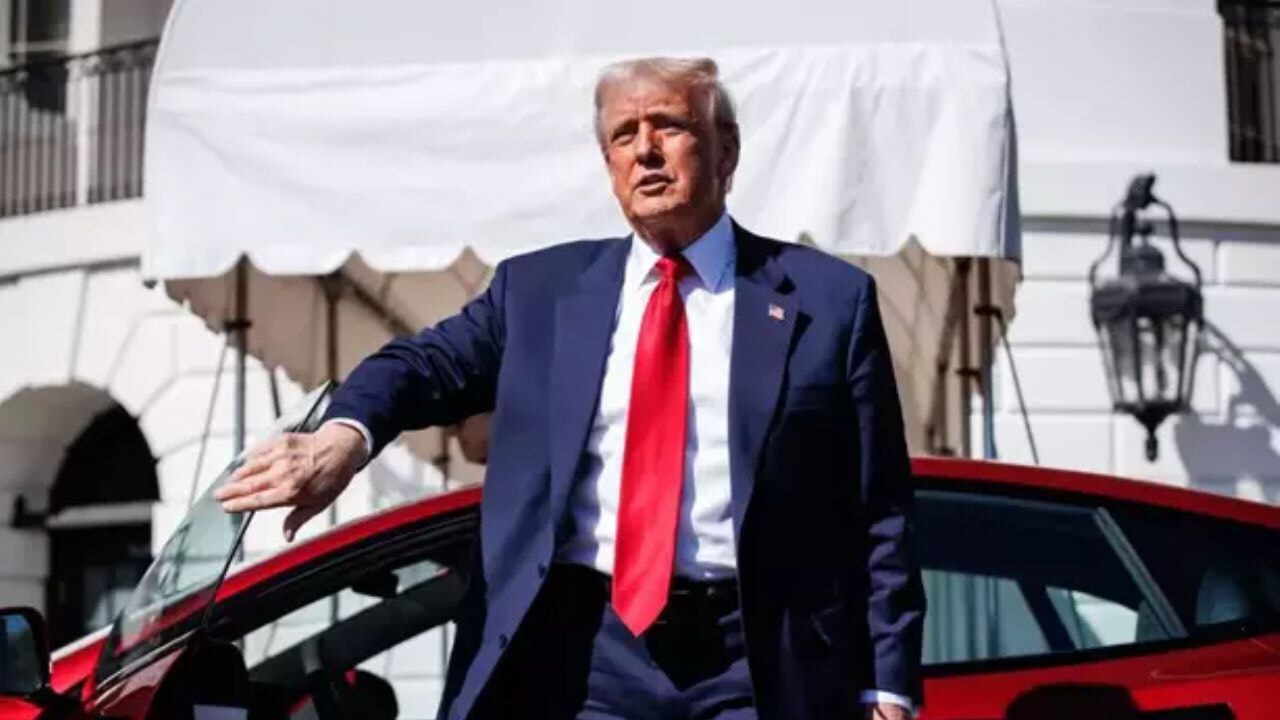 Trump ile Musk savaşı: Epstein dosyaları yeniden gündemde!