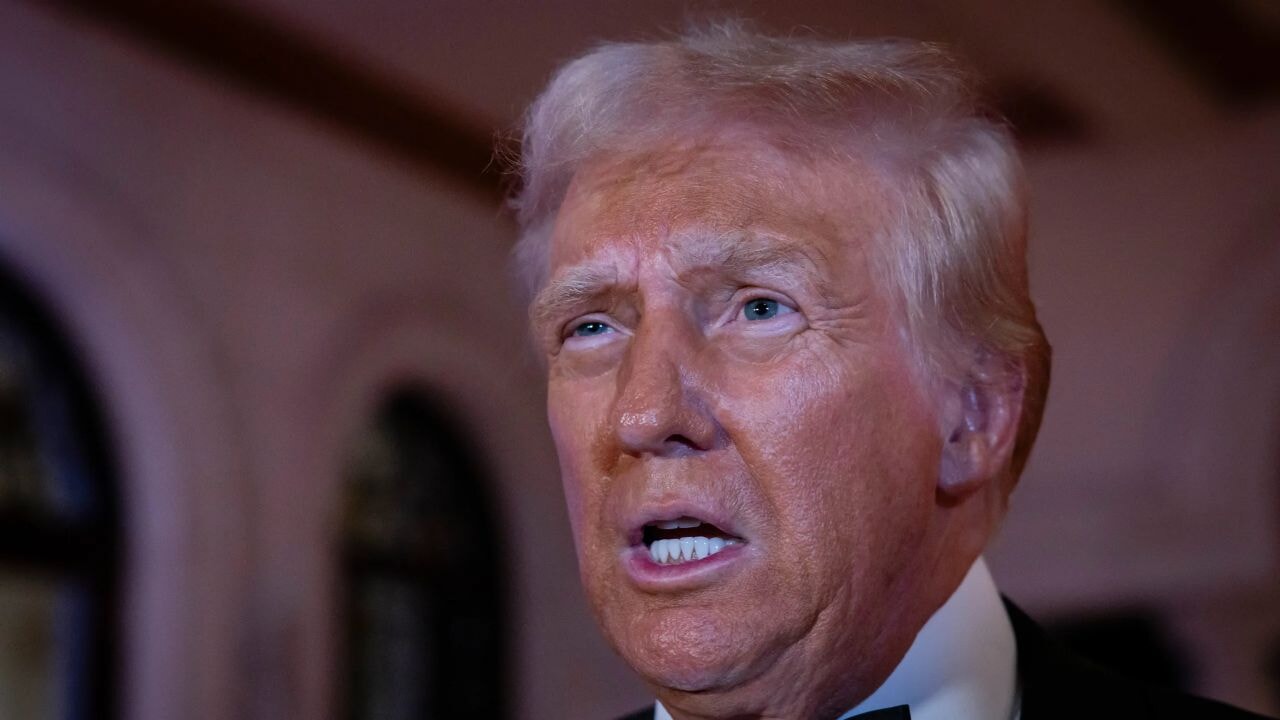 Trump'ın suikast korkusu: Korumalardan habersiz uçağı terk etti!