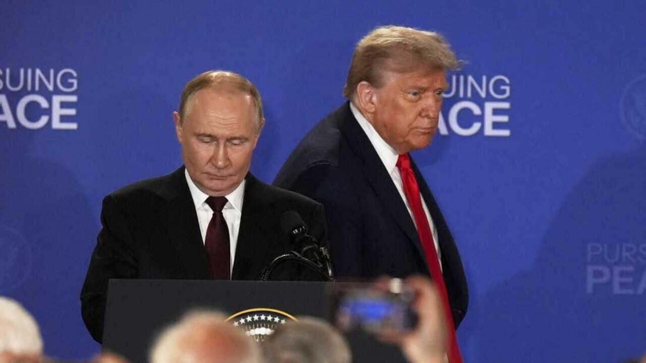 Trump: Putin'in İran'a yardım ettiğini düşünüyorum