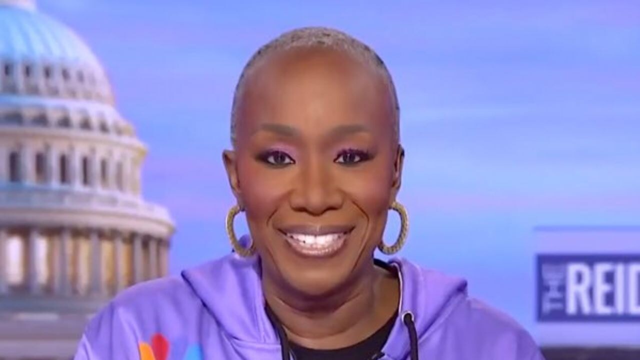 Trump ve İsrail karşıtı sunucunun işine son verildi