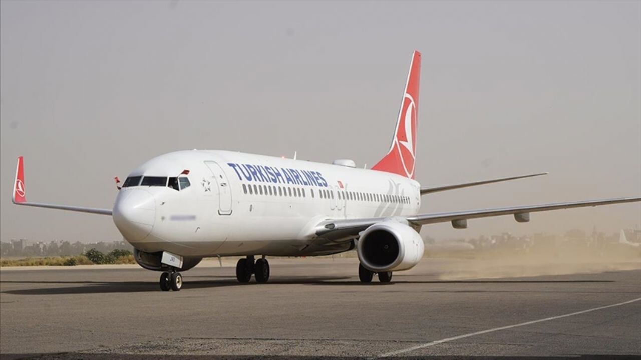 Türk vatandaşları Trablus'tan ayrılmaya başladı