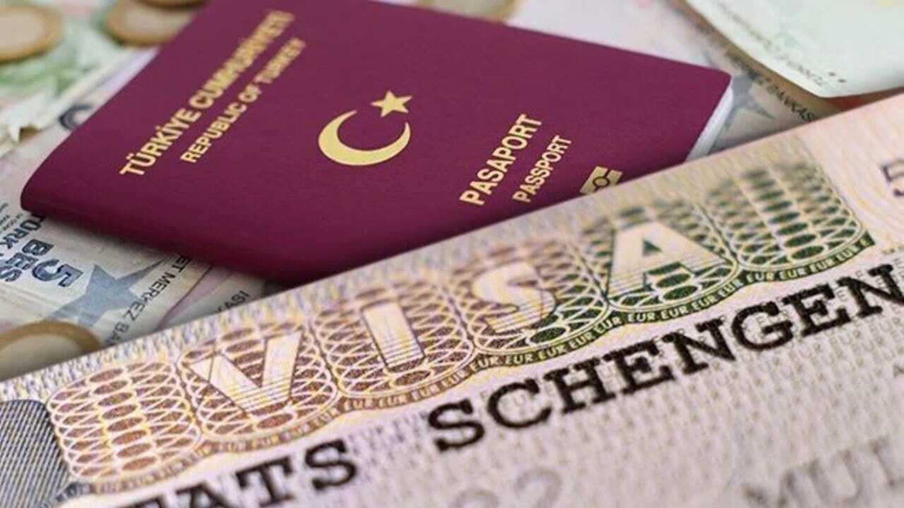 Türk vatandaşlarına Schengen kolaylığı müjdesi