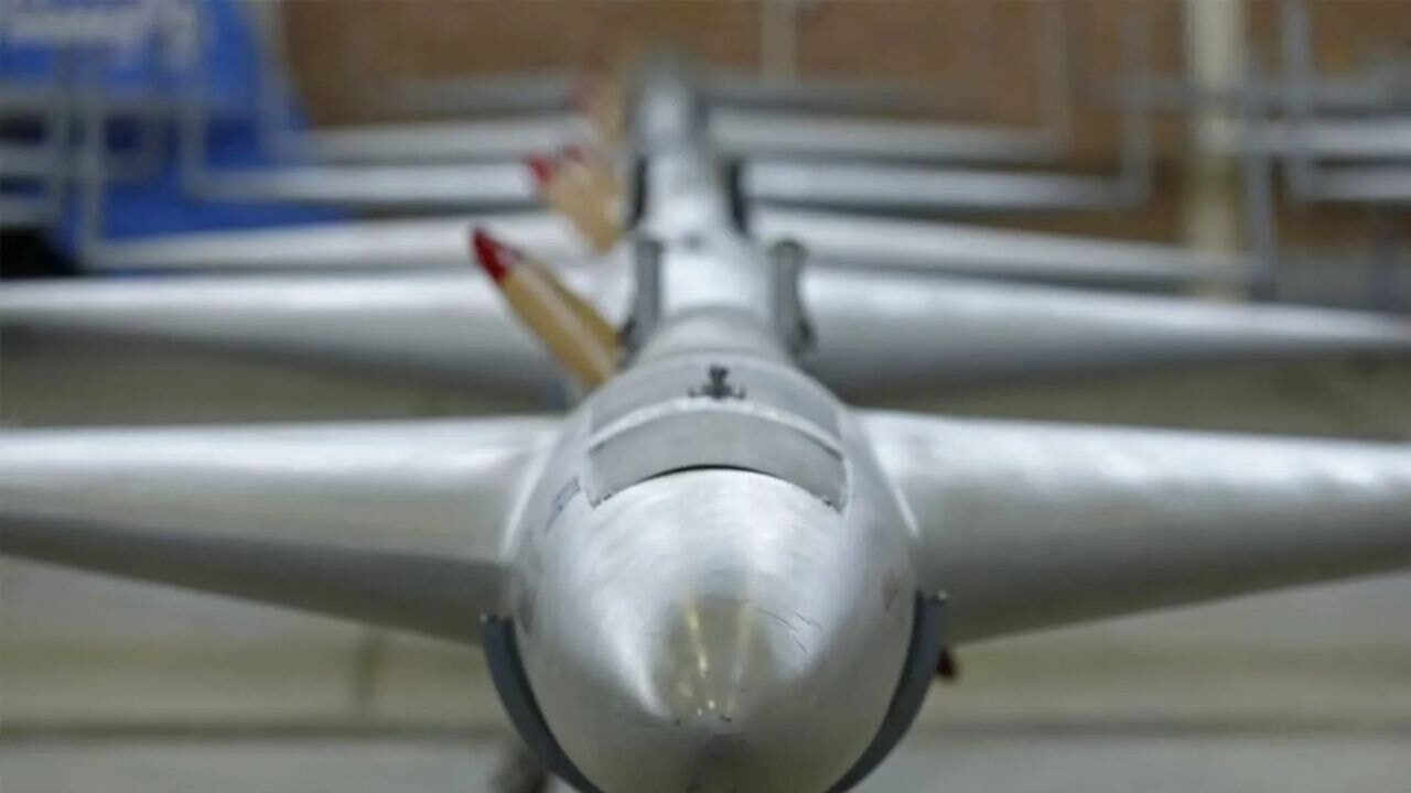 Umman'da limana İHA'lı saldırı