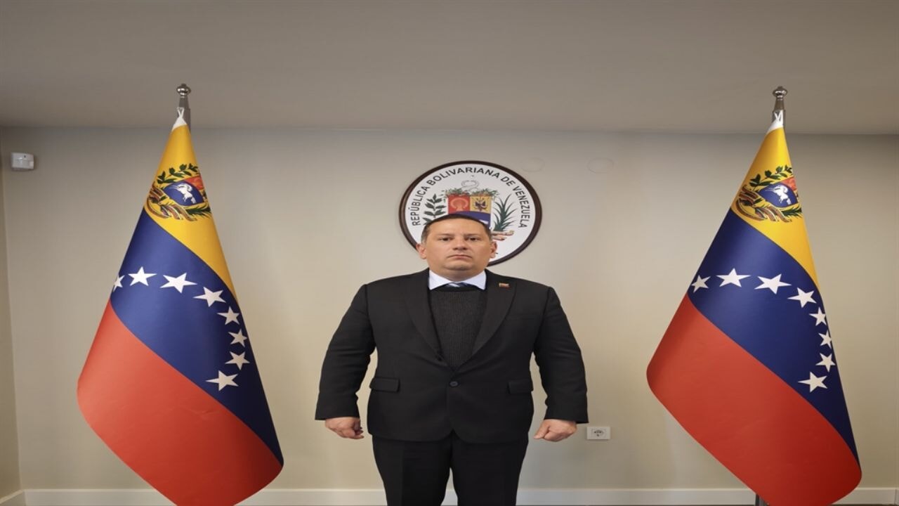 Venezuela Büyükelçisi Gutierrez'den 'direniş' mesajı