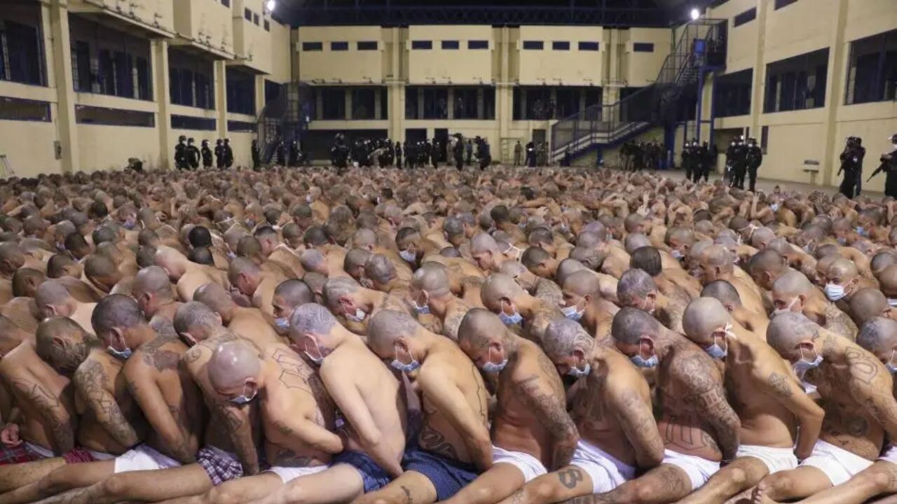 Venezuela-El Salvador arasında 'işkence' krizi