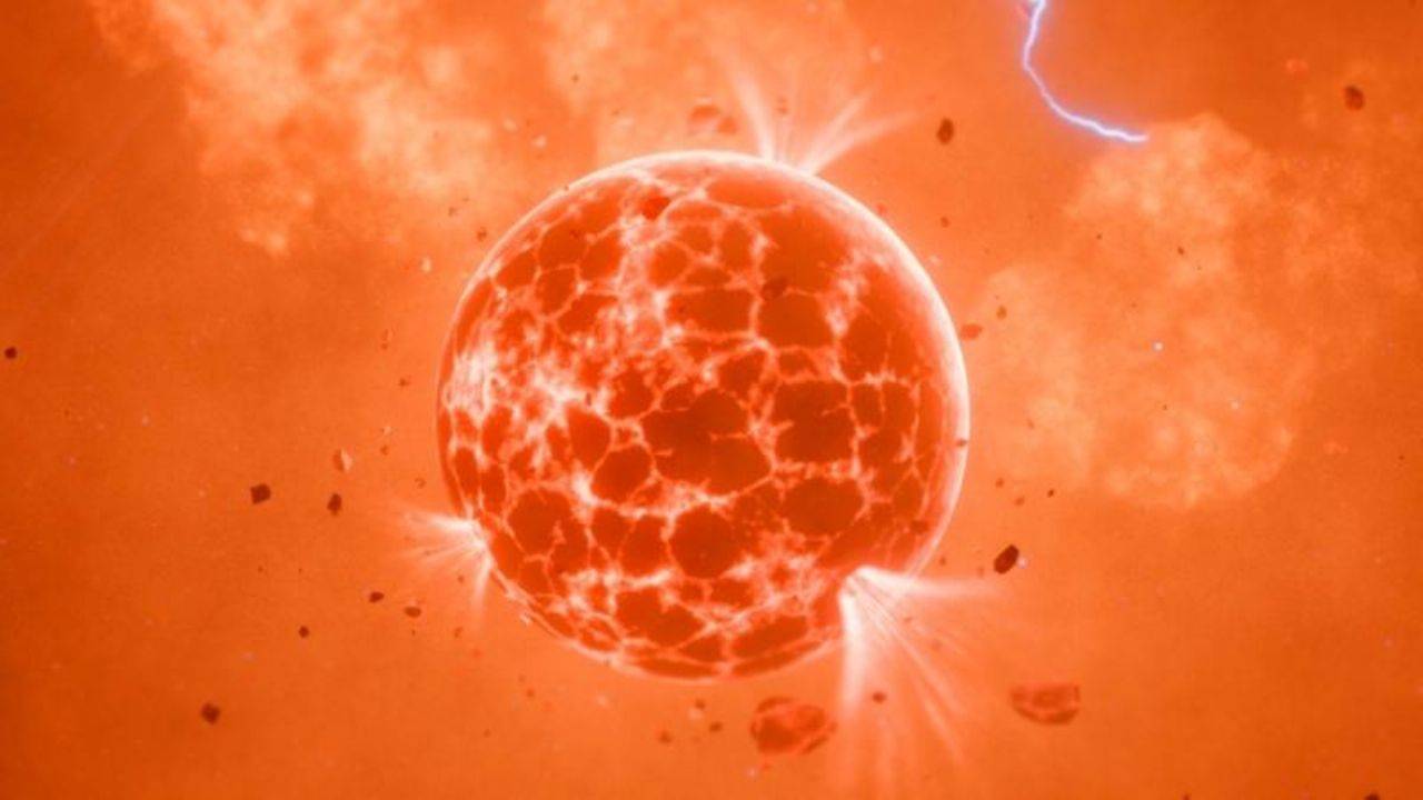 Volkanlarla kaplı yeni bir Ay keşfedildi