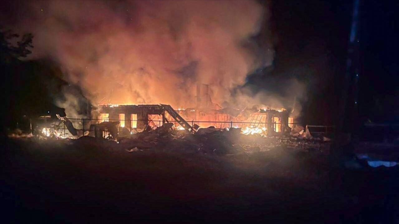 Zelenskiy: Bu gece Ukrayna'ya saldırı düzenlendi