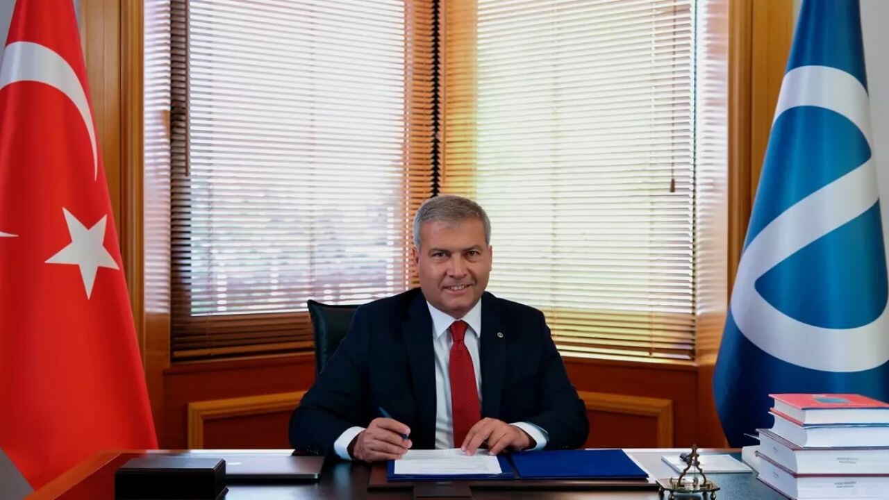 Anadolu Üniversitesi İktisat ve İşletme Fakültelerinde kritik düzenleme