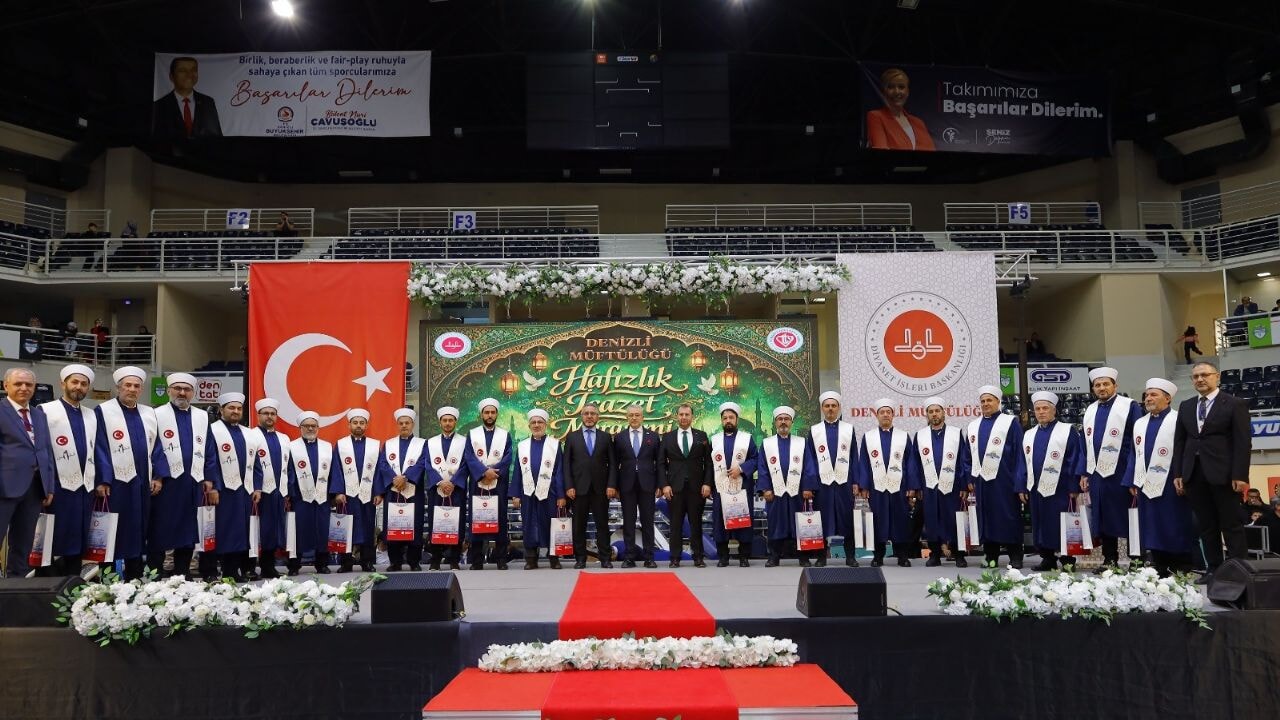 Denizli'de 168 Kur'an talebesi hafızlık icazeti aldı