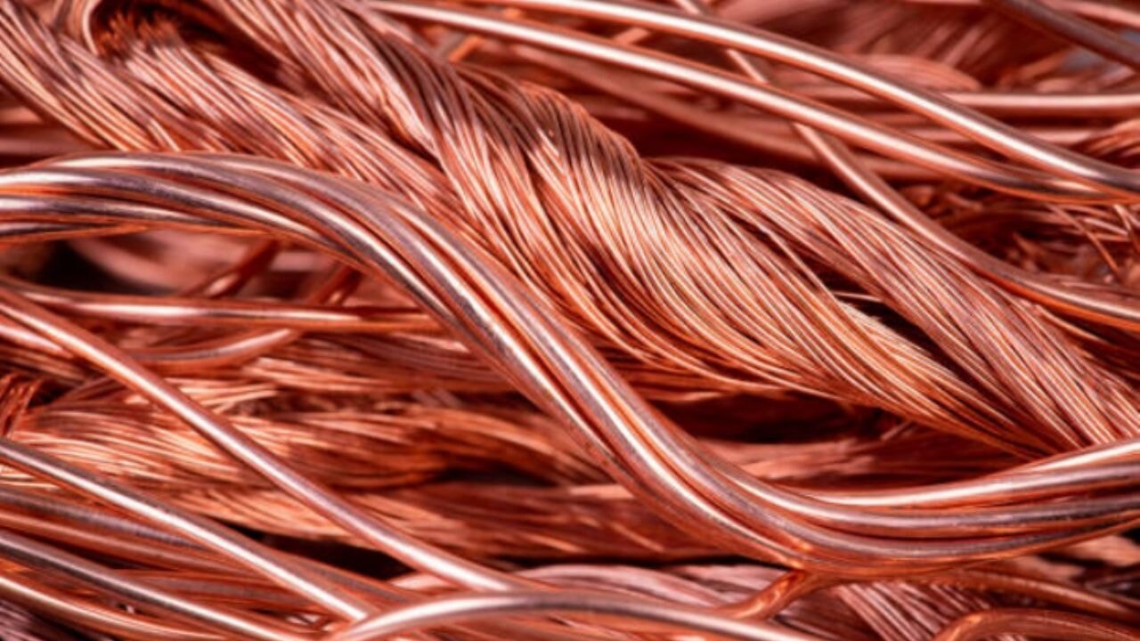 Altını, gümüşü ve borsayı solladı! Emtia piyasalarında neler oluyor?