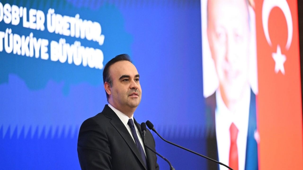 Bakan Kacır: 4 yeni sanayi koridoru inşa edeceğiz