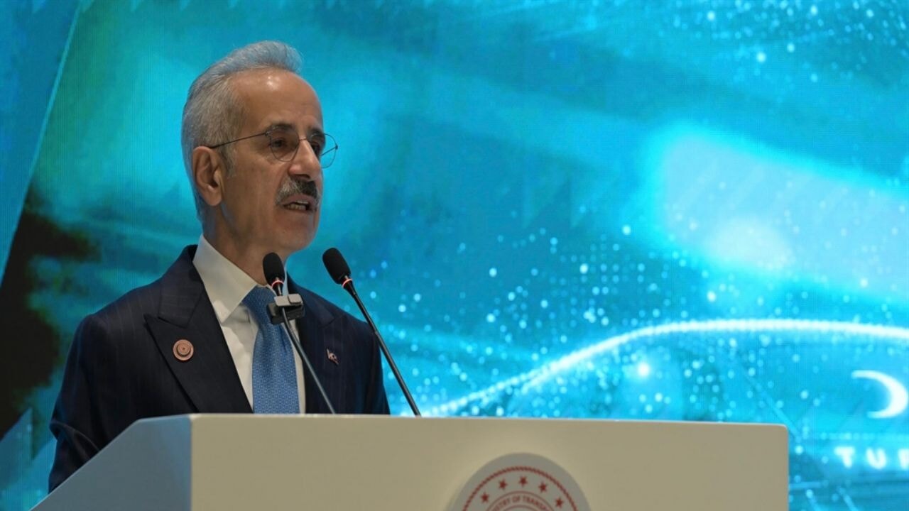 Bakan Uraloğlu: Ülkemizi denizcilikte lider ilk 10 ülke arasına taşıdık