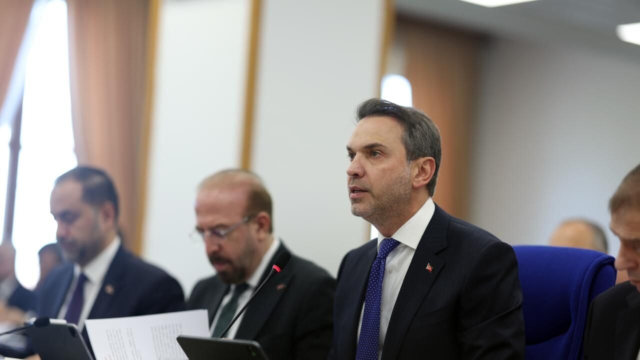 Bayraktar: Dünyanın dördüncü büyük filosuyla 92,4 milyar metreküp doğalgaz keşfettik