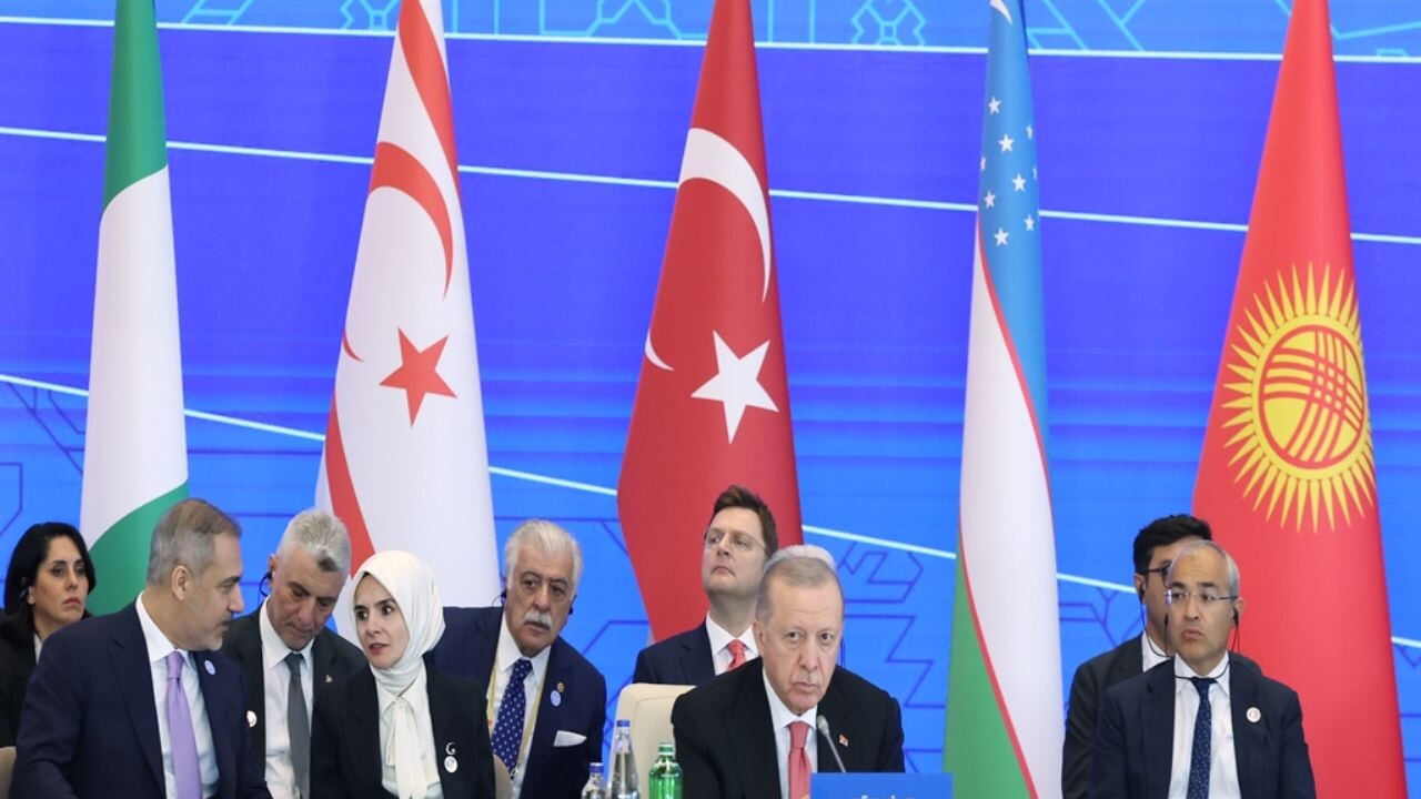 Cumhurbaşkanı Erdoğan, Azerbaycan EİT Zirvesi'nde konuştu