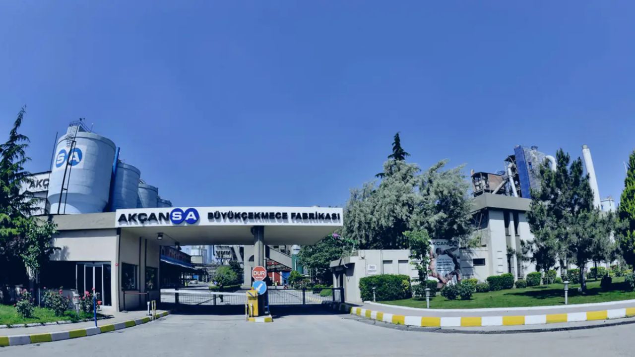 Dev holding bir satış daha yaptı