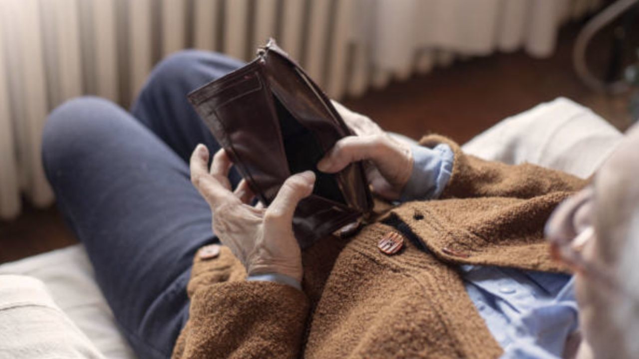 Emeklilikte yeni sistem: Prim gününe göre emekli maaşı | Prim gün sayısı fazla olan ne kadar emekli maaşı alacak?