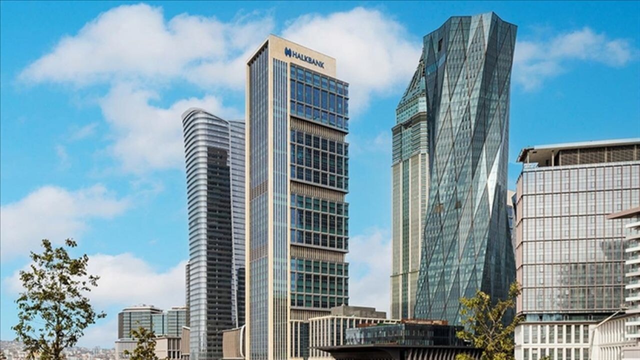 Halkbank'tan güven ve itibarlarını zedeleyici haberlere yalanlama